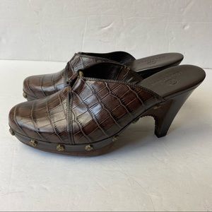 Cole Haan Womens Kenna Croc Emboss Brown Leather Mule Brass Studs D20942 6.5B